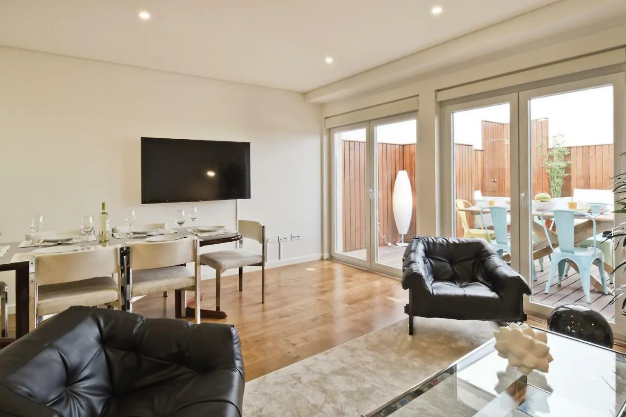 Bmyguest - Sao Bento Terrace Apartment Lisbon