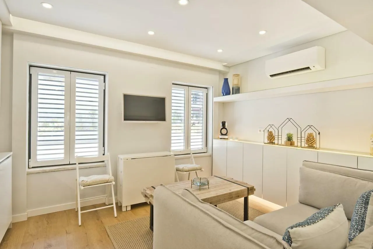 Bmyguest - Sao Bento Terrace Apartment Lisbon Portugal